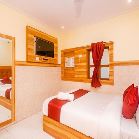Aman Hotel Near Cst Bombaj Zewnętrze zdjęcie