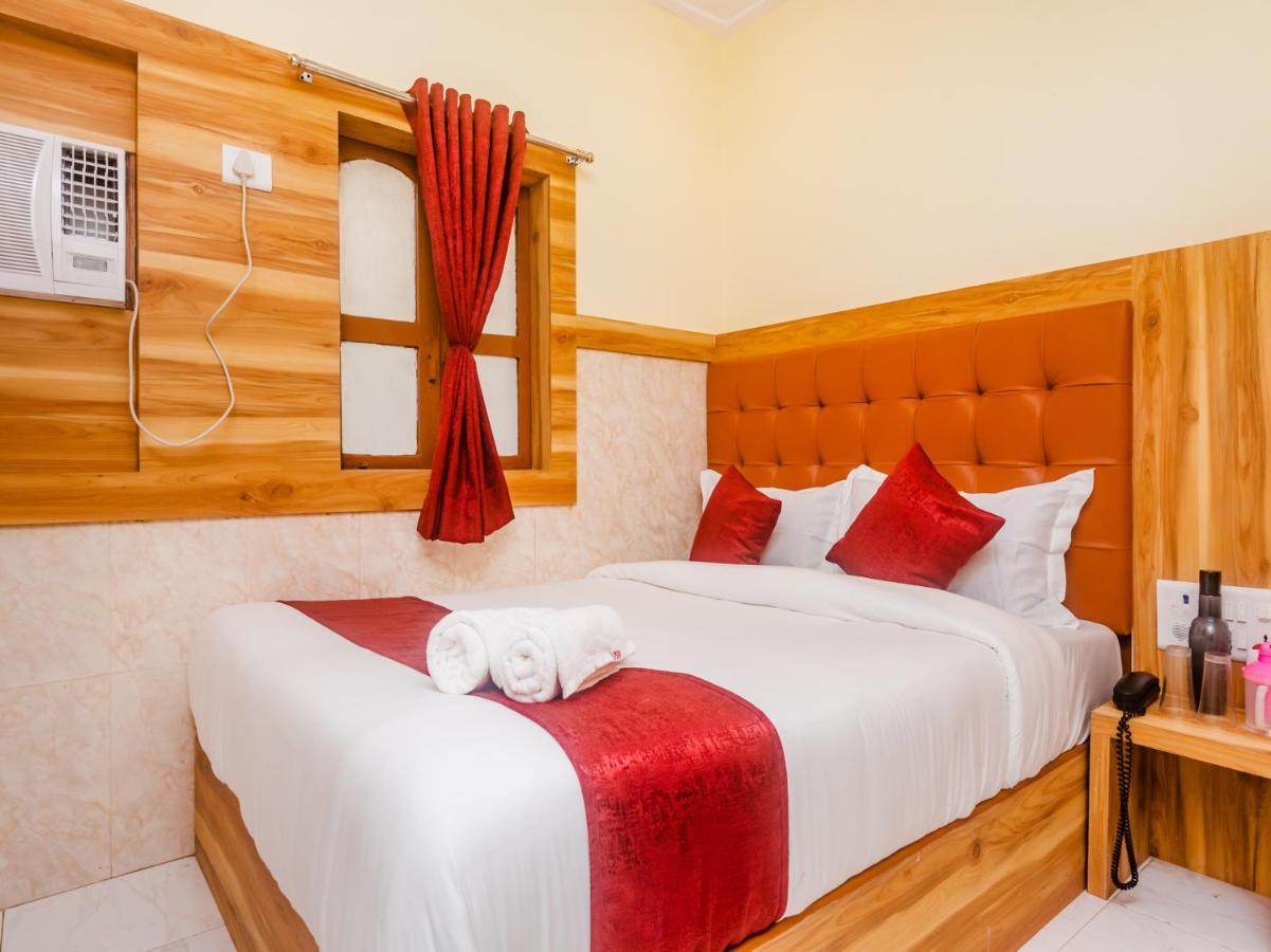 Aman Hotel Near Cst Bombaj Zewnętrze zdjęcie