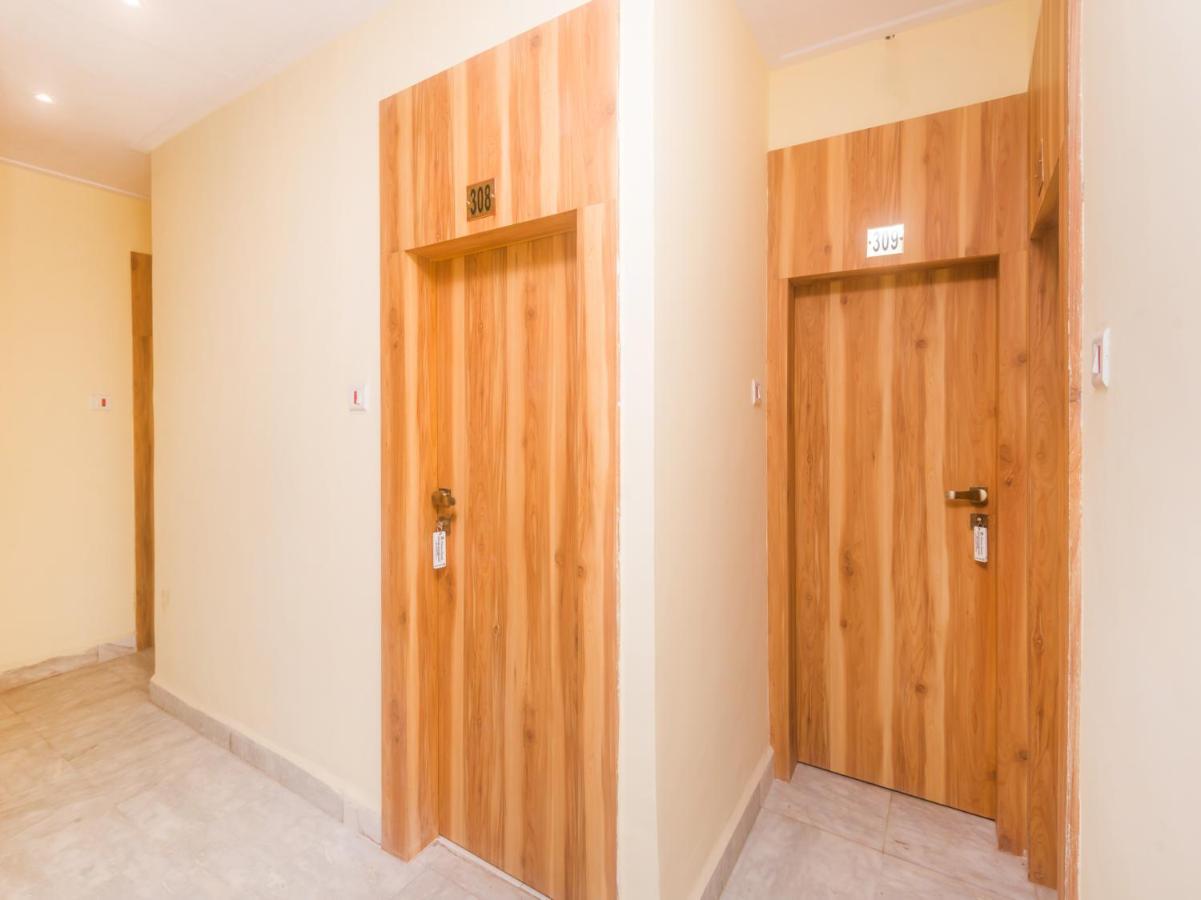 Aman Hotel Near Cst Bombaj Zewnętrze zdjęcie