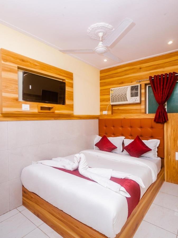 Aman Hotel Near Cst Bombaj Zewnętrze zdjęcie